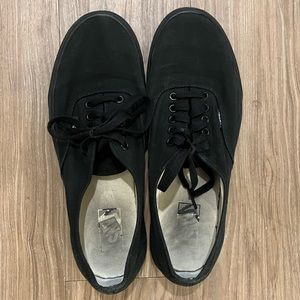 VANS AUTHENTIC / 11 / BLACK